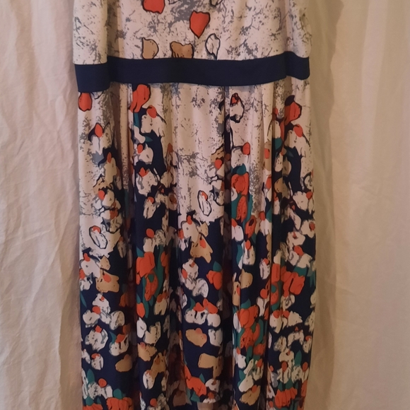 Papillon Vancouver Los Angeles dress. Cream, orange, blue, green / size Lg. - Picture 2 of 4